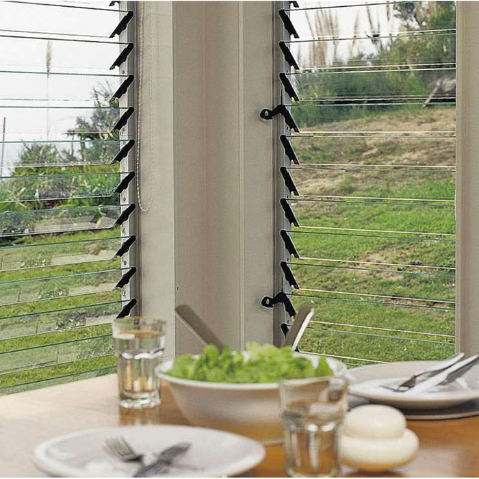Louvre Glass Plain 610 x 152 x 5mm (24") **