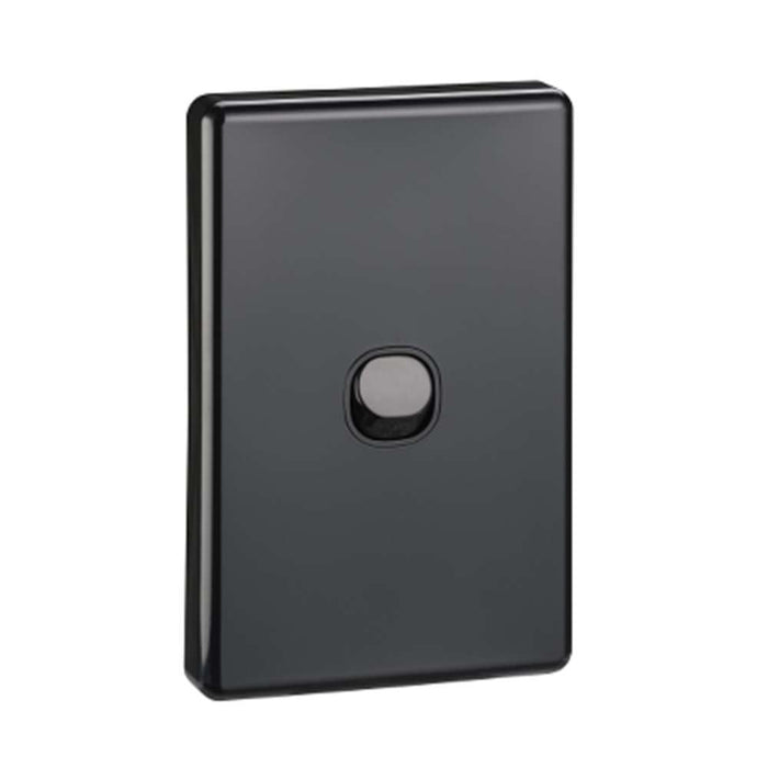 Classic 1 Gang Switch 10A Matt Black